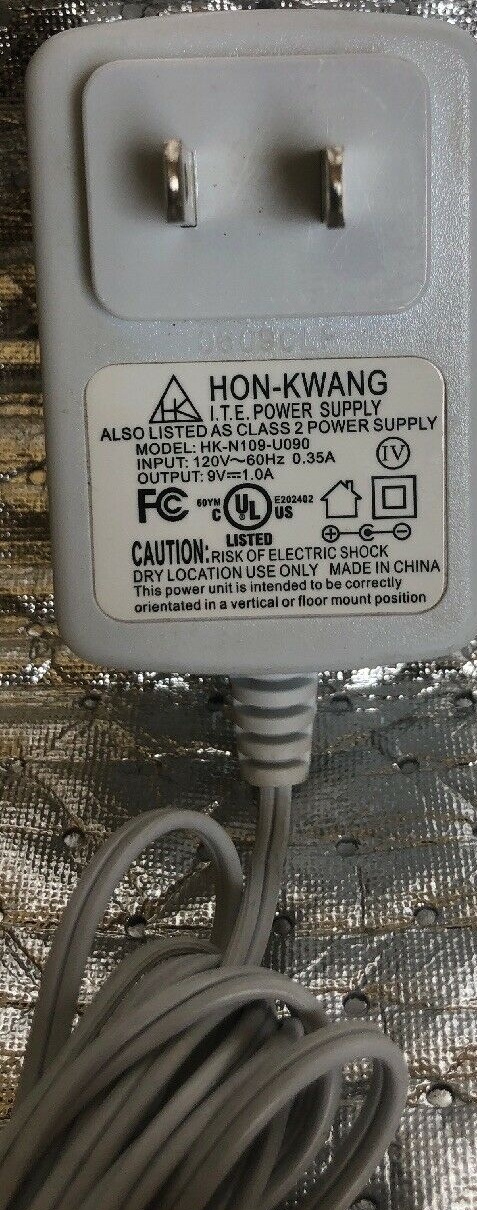 NEW Hon-Kwang HK-N109-U090 AC Adapter Charger 9V 1A Summer Infant I.T.E. Power Supply